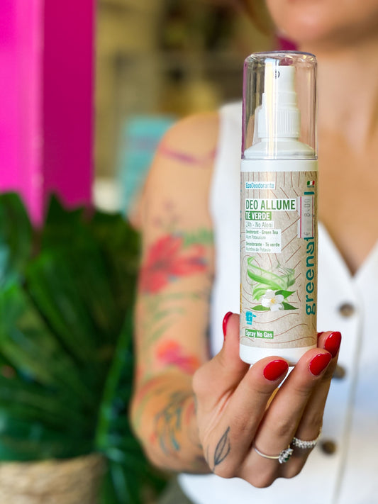 Greenatural Allume Di Potassio Spray | Tè Verde