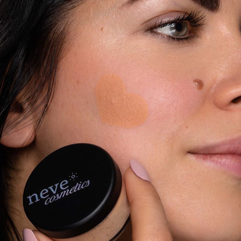 Neve Cosmetics | Fondotinta High Coverage Mineral